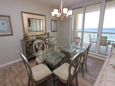 Beachfront Three Bedrooms Condo in Destin